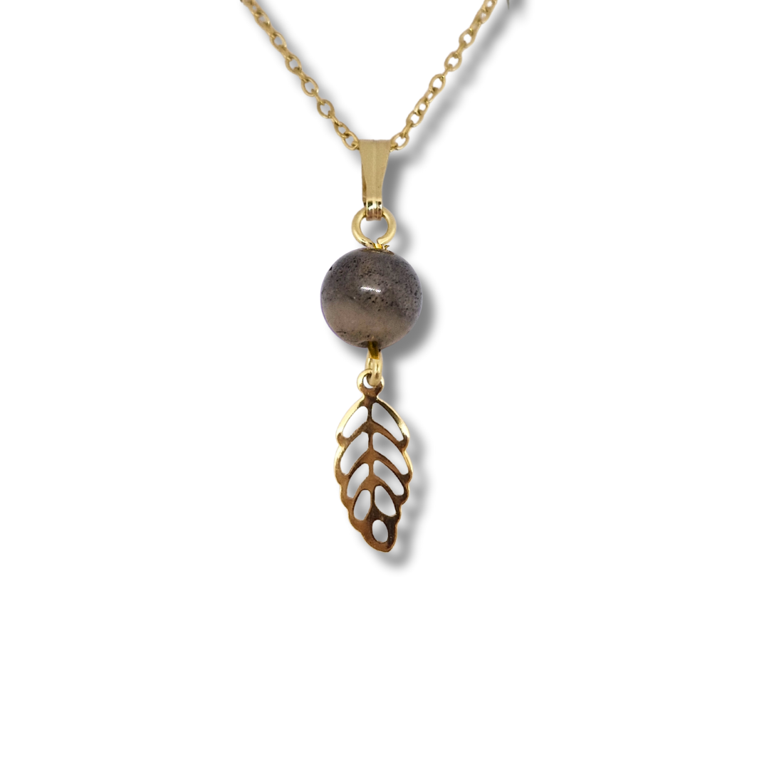 Collier acier inoxydable doré labradorite feuille ajourée